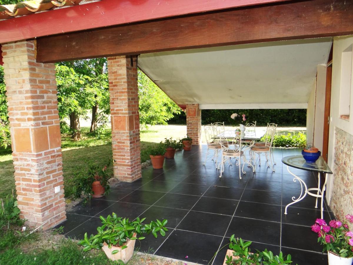 Location Gite 4 Personnes Mazeres - La Petite Maison Bagian luar foto