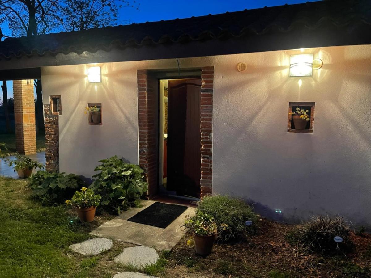 Location Gite 4 Personnes Mazeres - La Petite Maison Bagian luar foto