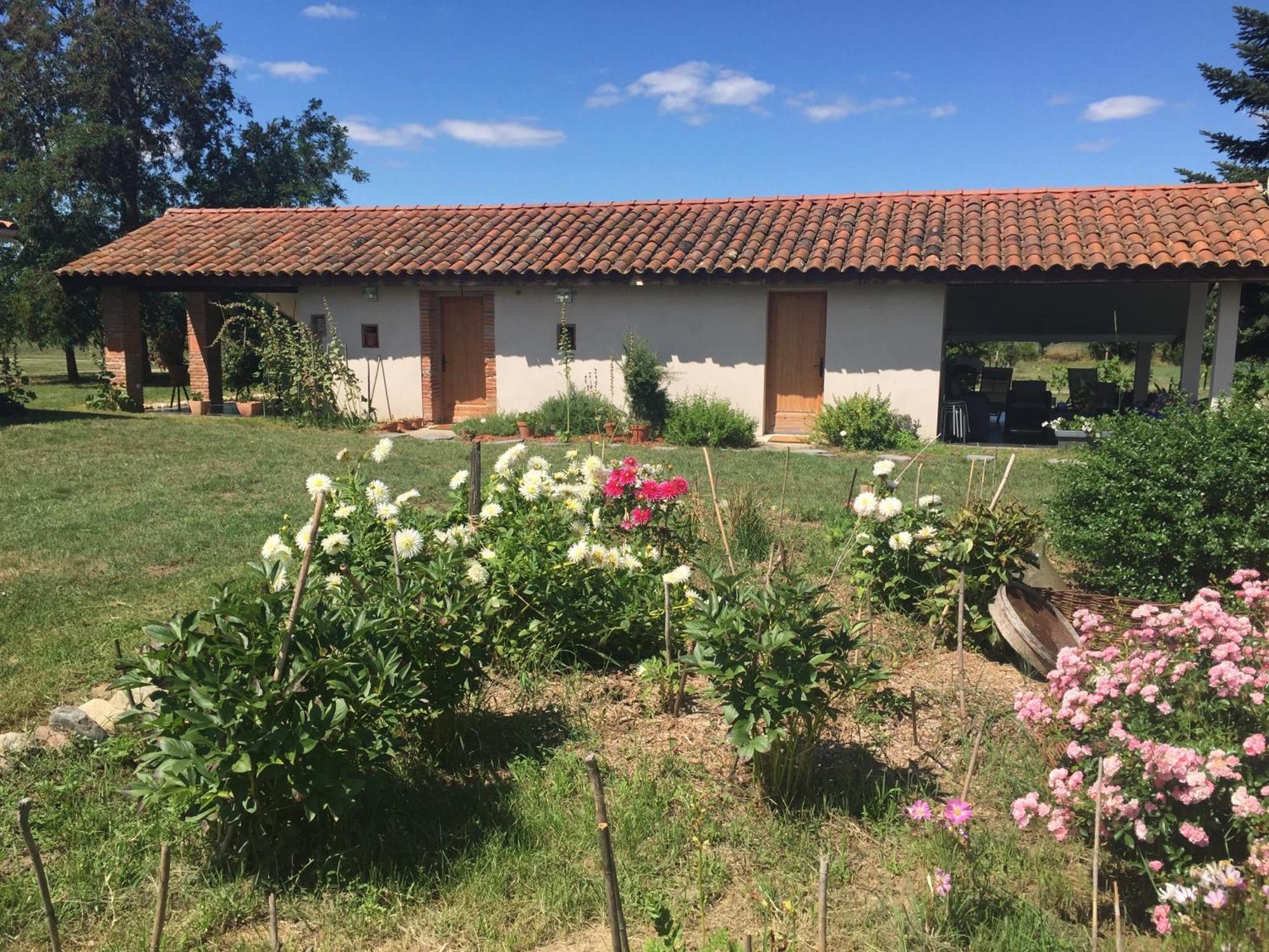 Location Gite 4 Personnes Mazeres - La Petite Maison Bagian luar foto